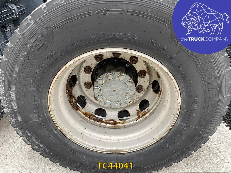 Tractor unit Mercedes-Benz Arocs 1943: picture 19