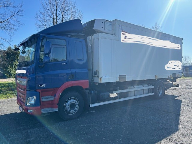DAF CF 370 Tiefkühler NUR 426000 km - Refrigerator truck: picture 2 DAF CF 370 Tiefkühler NUR 426000 km - Refrigerator truck: picture 2