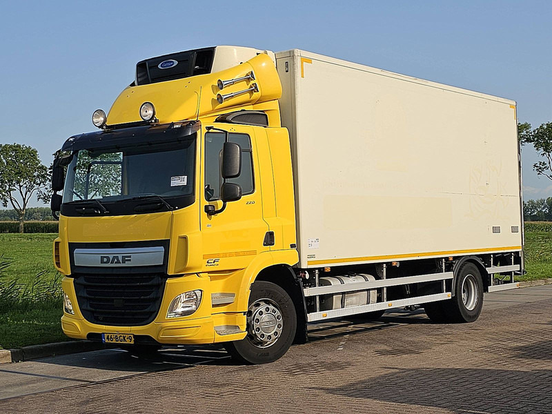 DAF CF 220 - Refrigerator truck: picture 2 DAF CF 220 - Refrigerator truck: picture 2