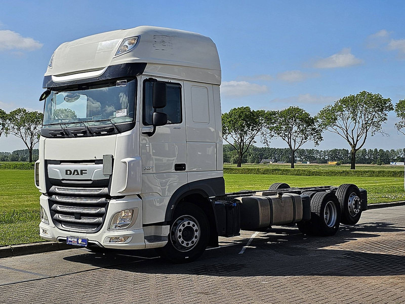 DAF XF 480 SSC 6X2 FAR INTARDER - Cab chassis truck: picture 2 DAF XF 480 SSC 6X2 FAR INTARDER - Cab chassis truck: picture 2