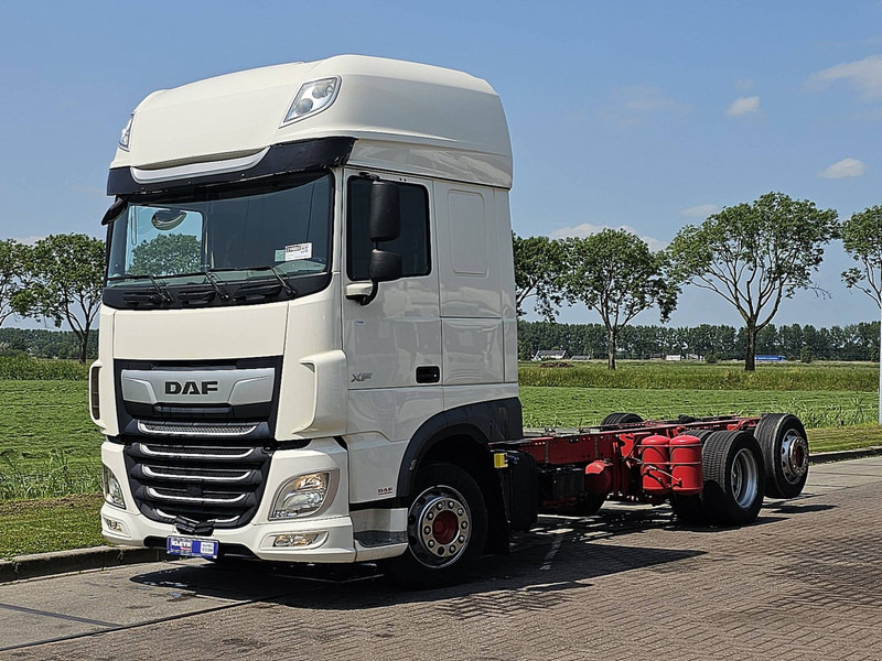 DAF XF 480 SSC 6X2 FAR INTARDER - Cab chassis truck: picture 2 DAF XF 480 SSC 6X2 FAR INTARDER - Cab chassis truck: picture 2