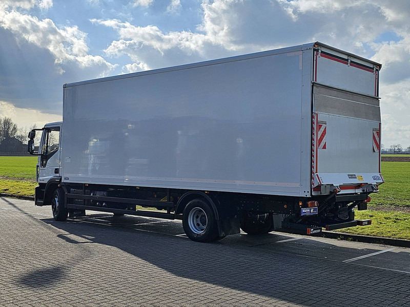 Iveco 140E28 EUROCARGO 3 SEATS AIRCO 88 TKM - Box truck: picture 2 Iveco 140E28 EUROCARGO 3 SEATS AIRCO 88 TKM - Box truck: picture 2