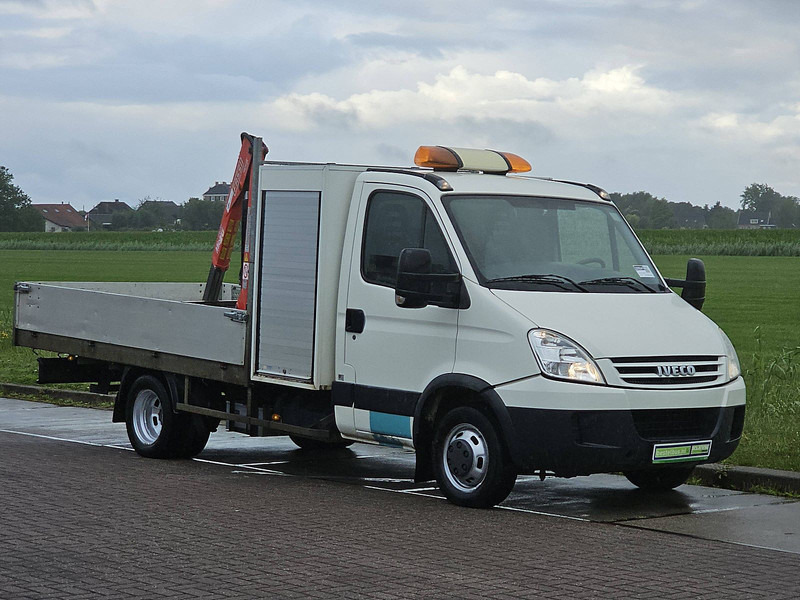 Iveco Daily 40C15 XL FASSI laadkraan - Flatbed van: picture 5 Iveco Daily 40C15 XL FASSI laadkraan - Flatbed van: picture 5