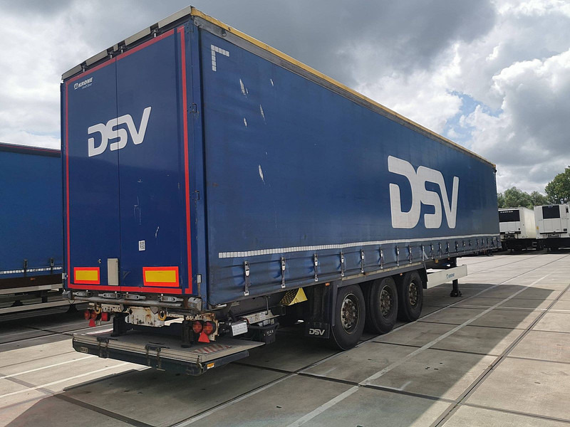 Krone SDP 02 BÄR 2 TONS TAILLIFT - Curtainsider semi-trailer: picture 2 Krone SDP 02 BÄR 2 TONS TAILLIFT - Curtainsider semi-trailer: picture 2