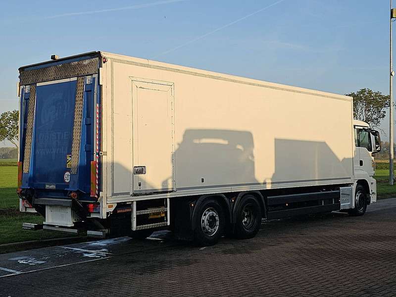 MAN 26.320 TGS - Box truck: picture 3 MAN 26.320 TGS - Box truck: picture 3