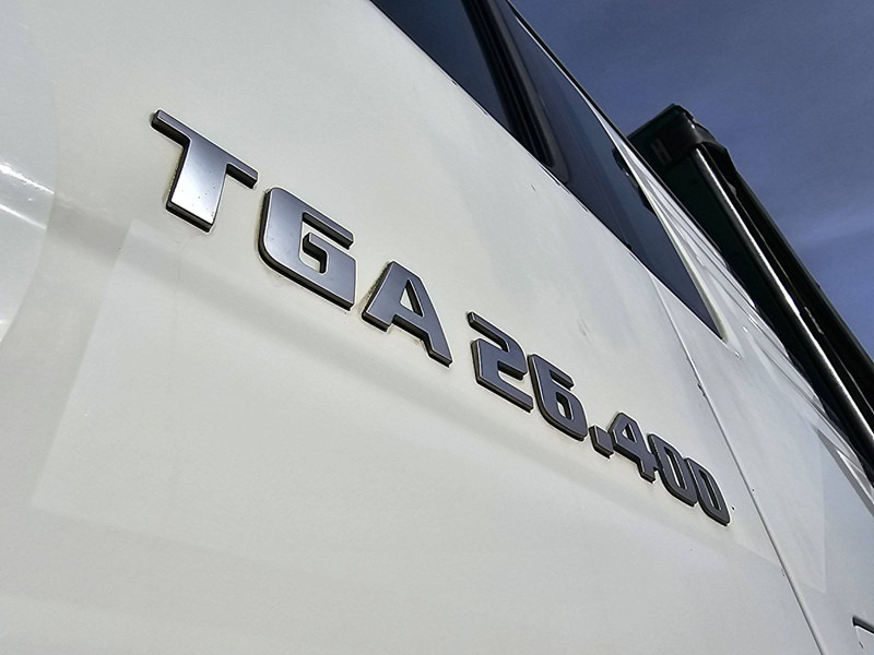 Lease a MAN 26.400 TGA XLX 6X2 INTARDER MAN 26.400 TGA XLX 6X2 INTARDER: picture 15