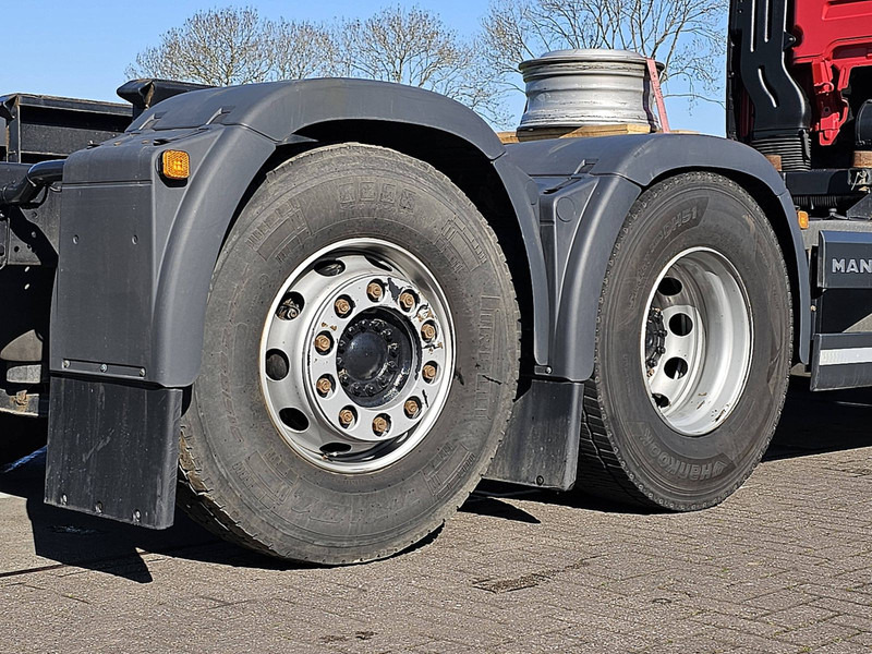 Container transporter/ Swap body truck MAN 26.470 TGX GX 6X2-4 STEER AXLE: picture 17
