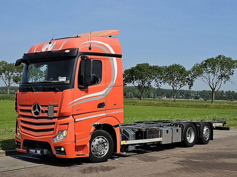 Mercedes-Benz ACTROS 2545 LS - Container transporter/ Swap body truck: picture 2 Mercedes-Benz ACTROS 2545 LS - Container transporter/ Swap body truck: picture 2
