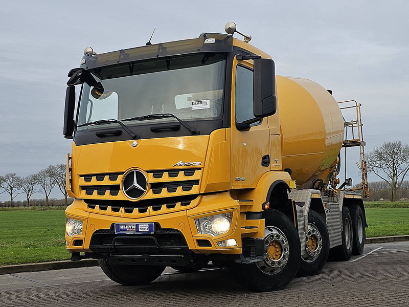 Mercedes-Benz AROCS 3243 8X4 LIEBHERR 10M3 - Concrete mixer truck: picture 1 Mercedes-Benz AROCS 3243 8X4 LIEBHERR 10M3 - Concrete mixer truck: picture 1