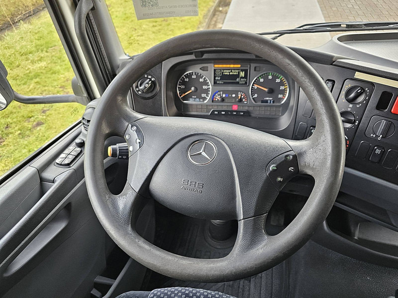 Interior photo 2: Box truck Mercedes-Benz ATEGO 1222 AIRCO WEBASTO LIFT