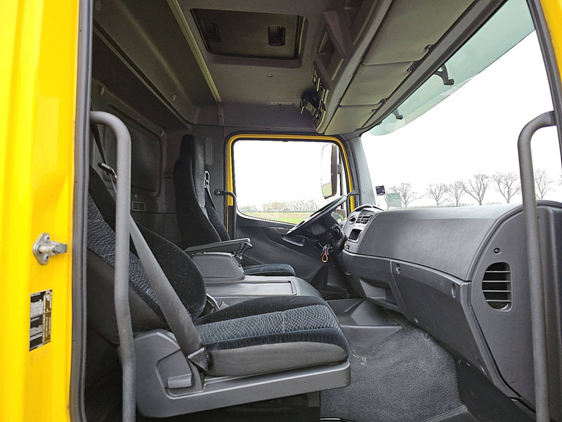 Refrigerator truck Mercedes-Benz ATEGO 1224 CARRIER MULTI LIFT: picture 7