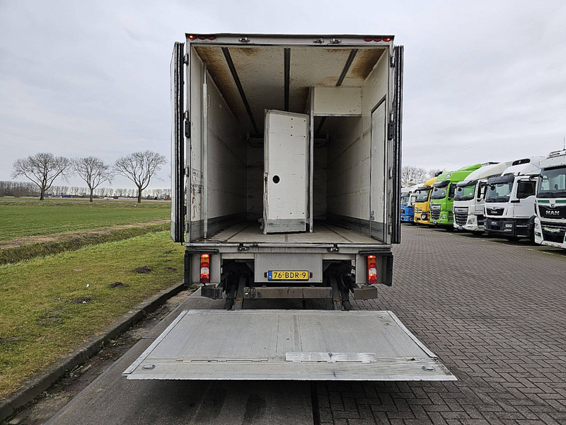 Refrigerator truck Mercedes-Benz ATEGO 1224 CARRIER MULTI LIFT: picture 13