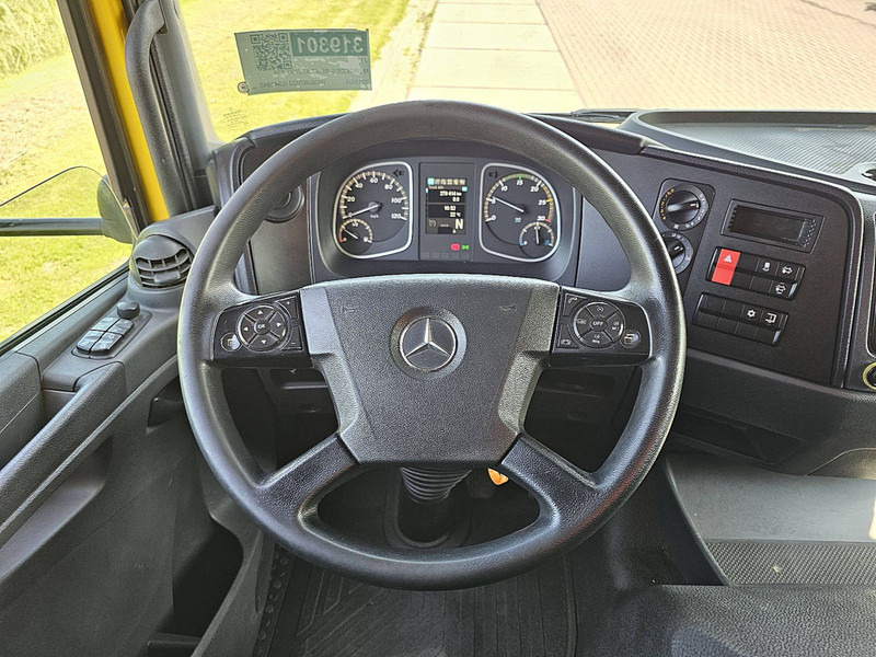 Refrigerator truck Mercedes-Benz ATEGO 824 CARRIER MULTI TEMP: picture 10