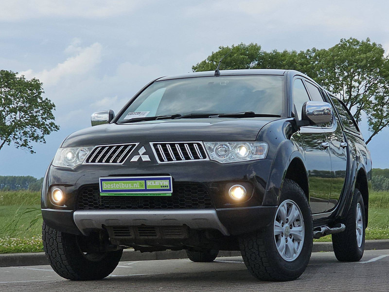 Mitsubishi L200 2.5 clima 4X4 RHD - Pickup truck: picture 1 Mitsubishi L200 2.5 clima 4X4 RHD - Pickup truck: picture 1