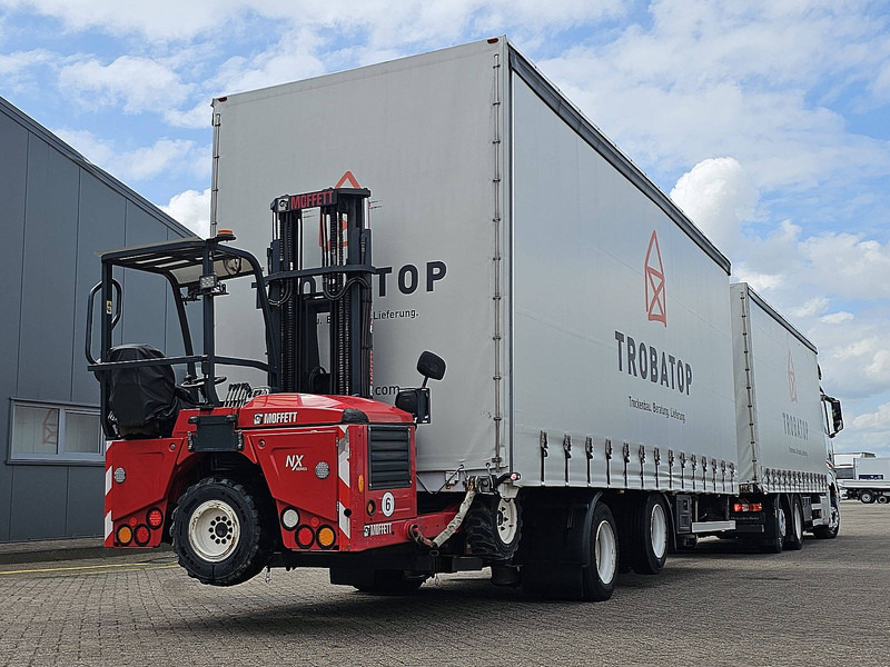 Onbekend FELLECHNER COMBI FORKLIFT CONNECTION - Curtainsider trailer: picture 1 Onbekend FELLECHNER COMBI FORKLIFT CONNECTION - Curtainsider trailer: picture 1