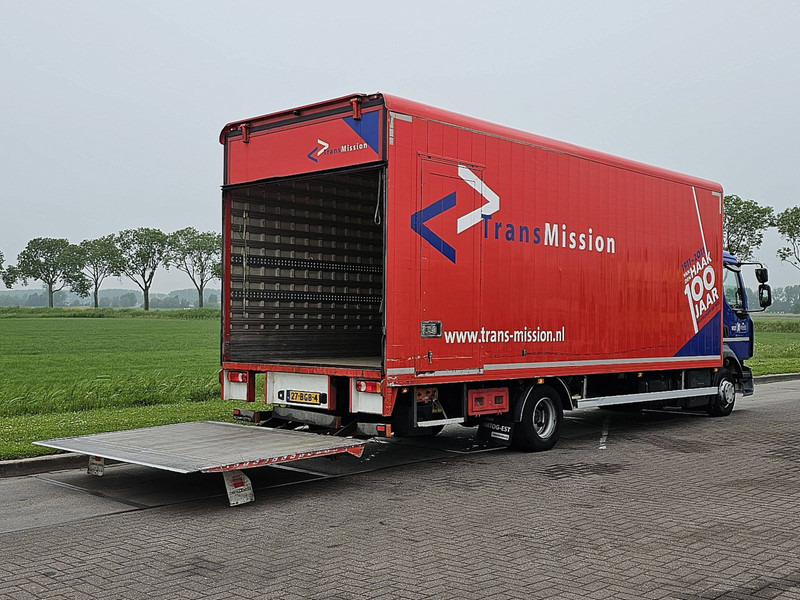 Renault D 210 11.9T TAILLIFT - Box truck: picture 3 Renault D 210 11.9T TAILLIFT - Box truck: picture 3
