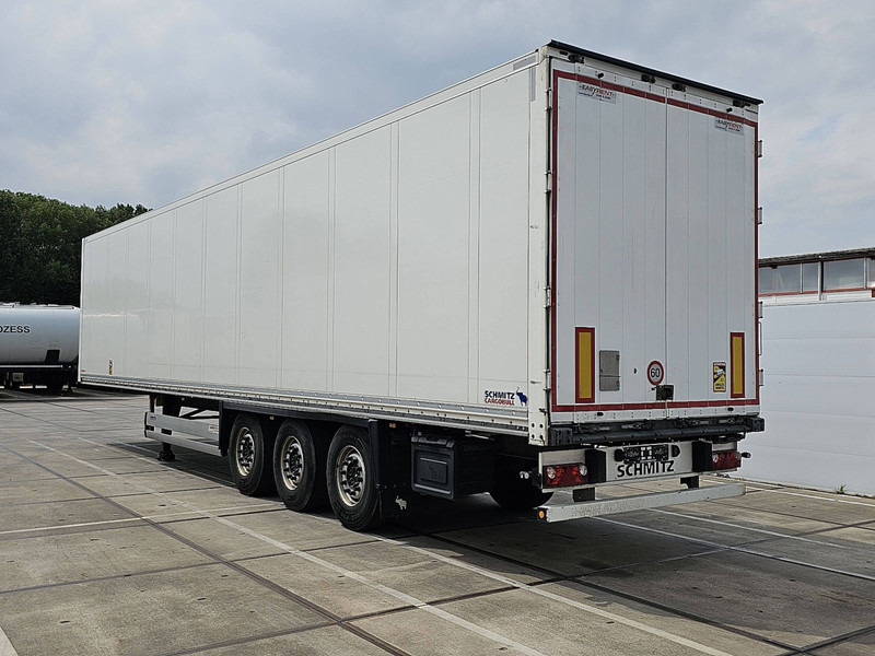 Schmitz Cargobull SCB*S3B - Closed box semi-trailer: picture 5 Schmitz Cargobull SCB*S3B - Closed box semi-trailer: picture 5