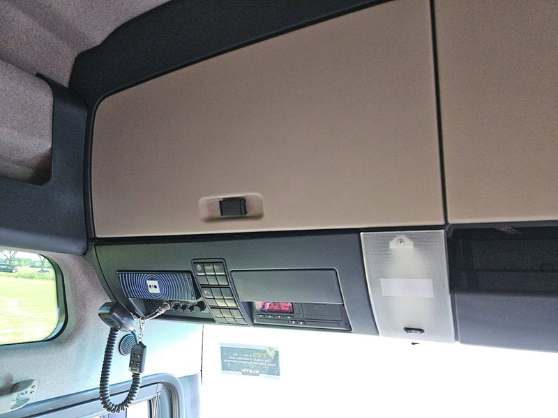 Tractor unit MAN 18.510 TGX: picture 13