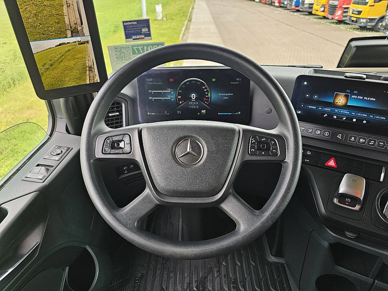 Tractor unit Mercedes-Benz ACTROS 1845 LS L LED BIGSP. 2X TANK: picture 12