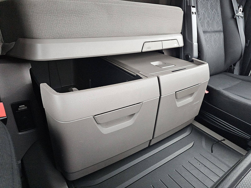 Tractor unit Scania R410 2x TANK ALCOA'S RET.: picture 10 Tractor unit Scania R410 2x TANK ALCOA'S RET.: picture 10