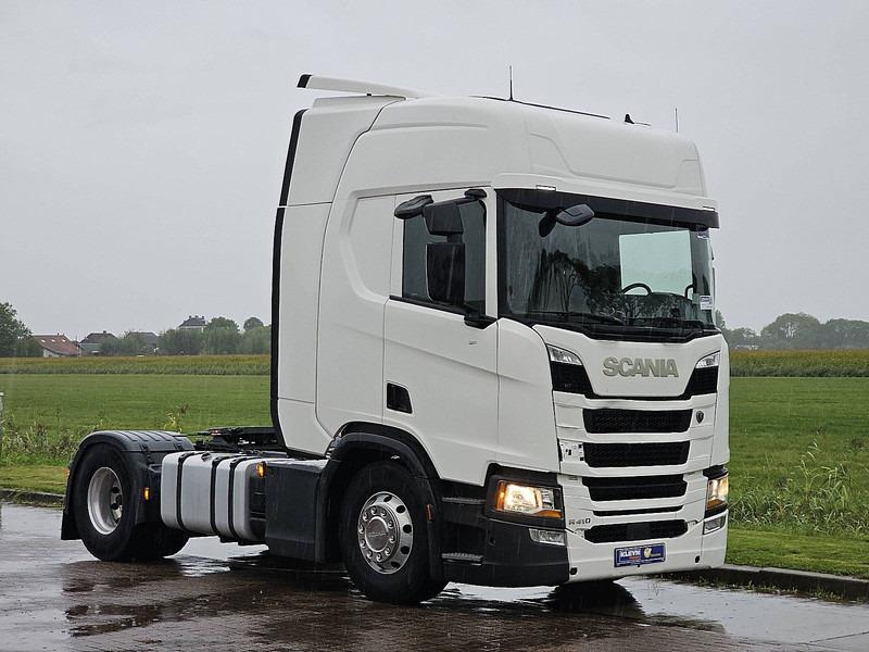 Scania R410 - Tractor unit: picture 5 Scania R410 - Tractor unit: picture 5