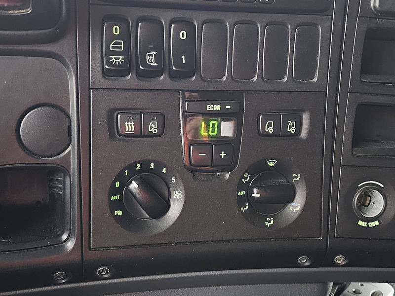 Lease a Scania R420 Scania R420: picture 16