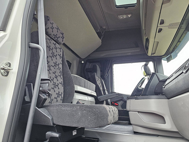 Tractor unit Scania R460: picture 7 Tractor unit Scania R460: picture 7