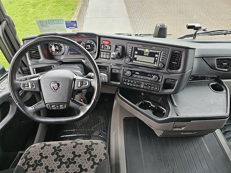 Lease a Scania R460 Scania R460: picture 8