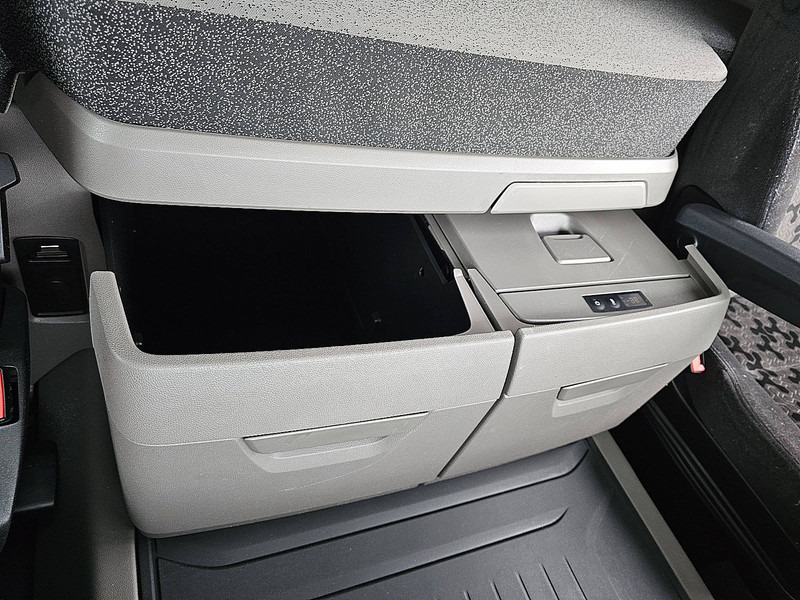 Tractor unit Scania R460: picture 14 Tractor unit Scania R460: picture 14