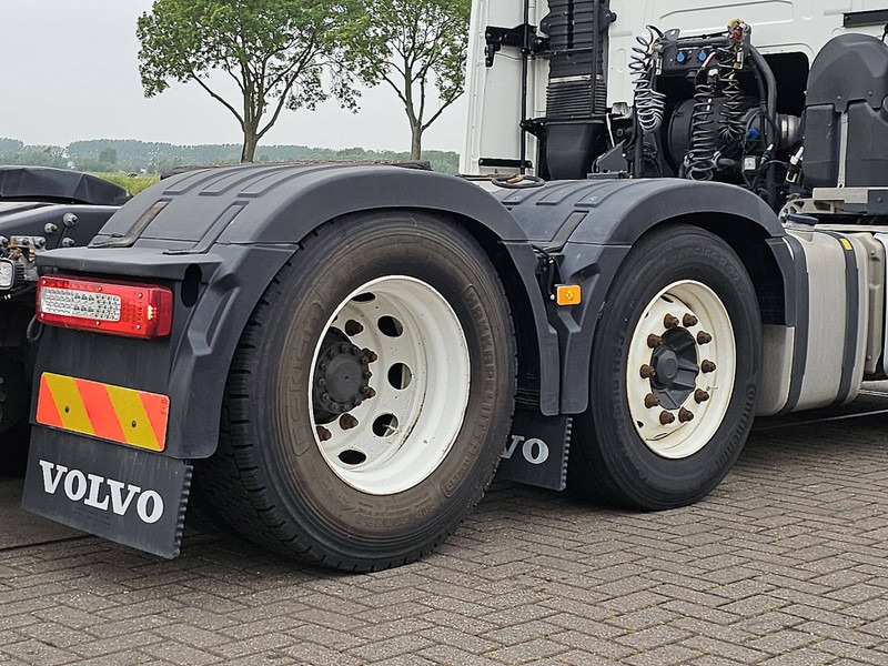 Tractor unit Volvo FH 460 6X2 XENON I-SAVE: picture 16