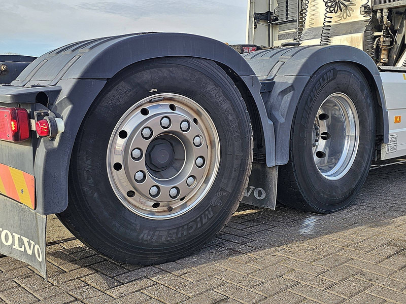Tractor unit Volvo FH 500 6X2 STEERED PTO+HYDR: picture 16 Tractor unit Volvo FH 500 6X2 STEERED PTO+HYDR: picture 16