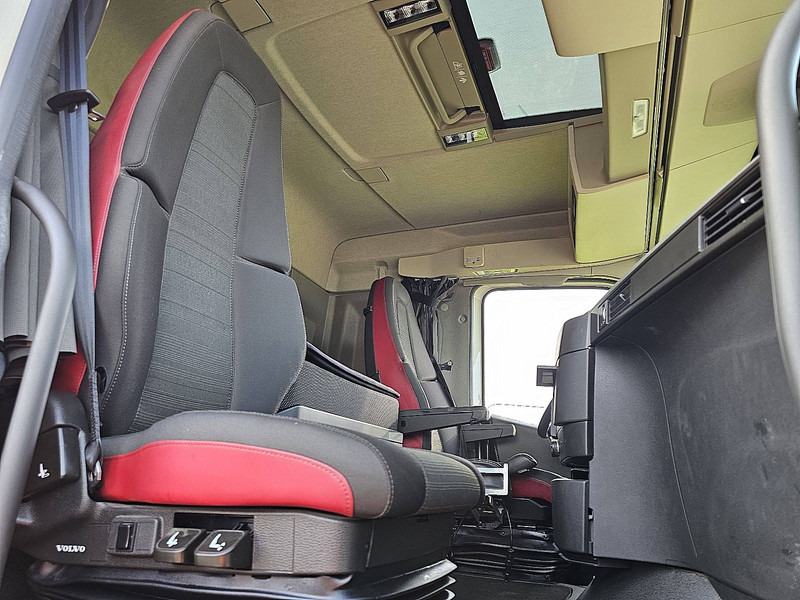 Tractor unit Volvo FH 500 6X2 STEERED PTO+HYDR: picture 7 Tractor unit Volvo FH 500 6X2 STEERED PTO+HYDR: picture 7