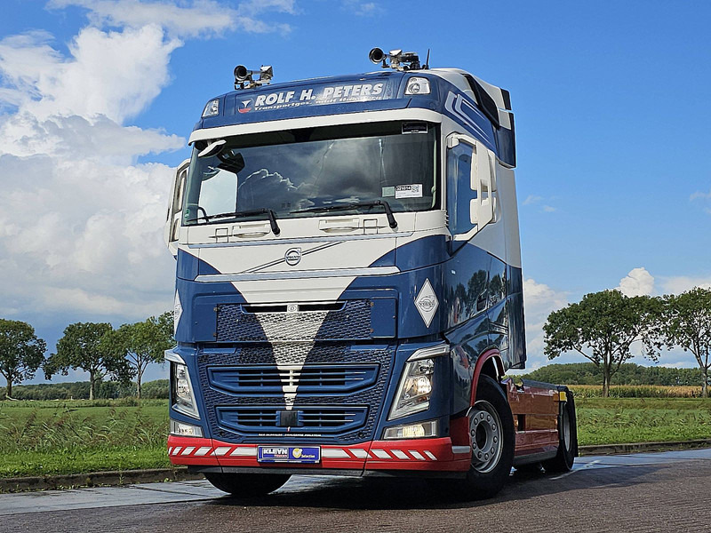 Volvo FH 500 SKIRTS 2X TANK VEB+ - Tractor unit: picture 1 Volvo FH 500 SKIRTS 2X TANK VEB+ - Tractor unit: picture 1