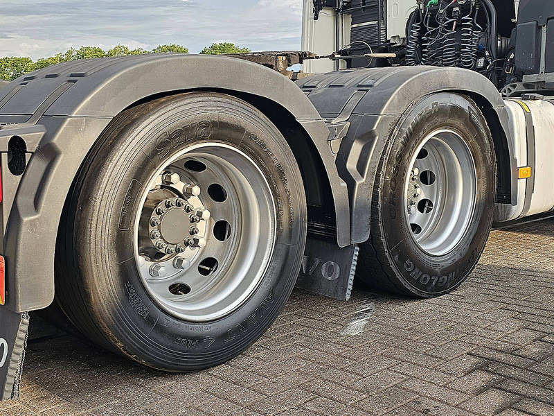 Tractor unit Volvo FH 500 XL 6X2 WB 300: picture 16