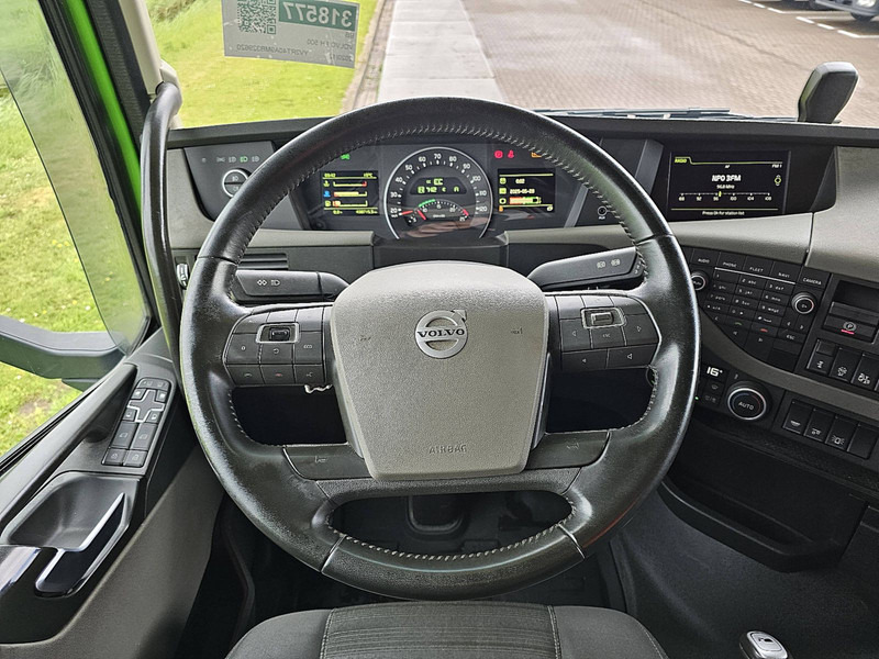 Lease a Volvo FH 500 XL ALCOA XENON PTO Volvo FH 500 XL ALCOA XENON PTO: picture 14