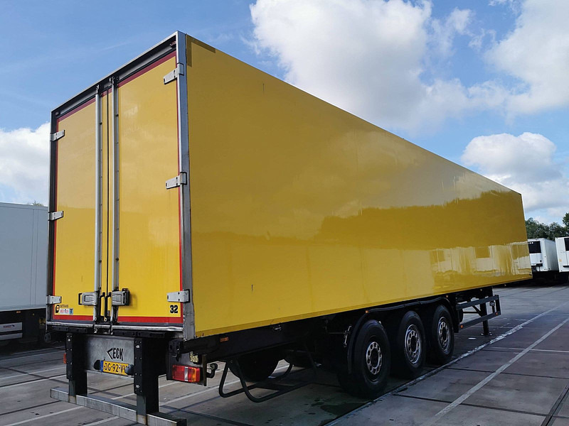 Van Eck UT-31 - Refrigerator semi-trailer: picture 2 Van Eck UT-31 - Refrigerator semi-trailer: picture 2
