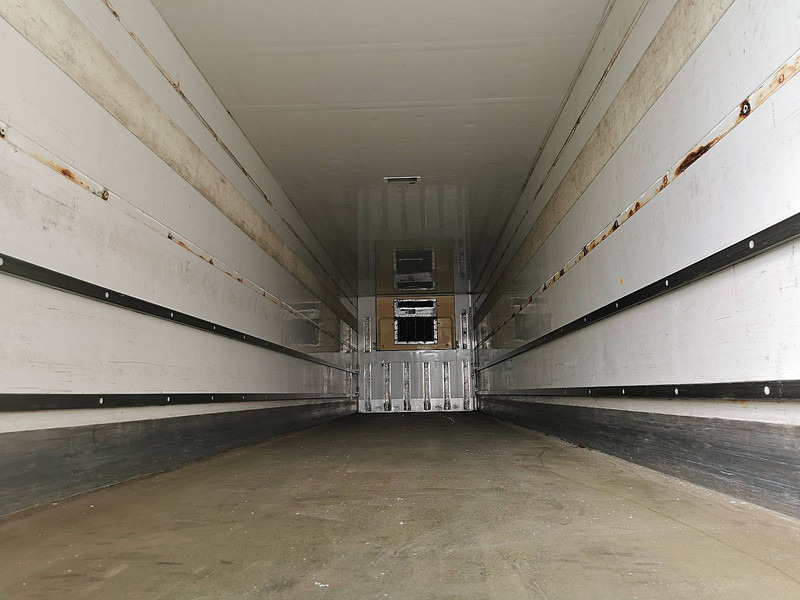Refrigerator semi-trailer Van Eck UT-31: picture 6
