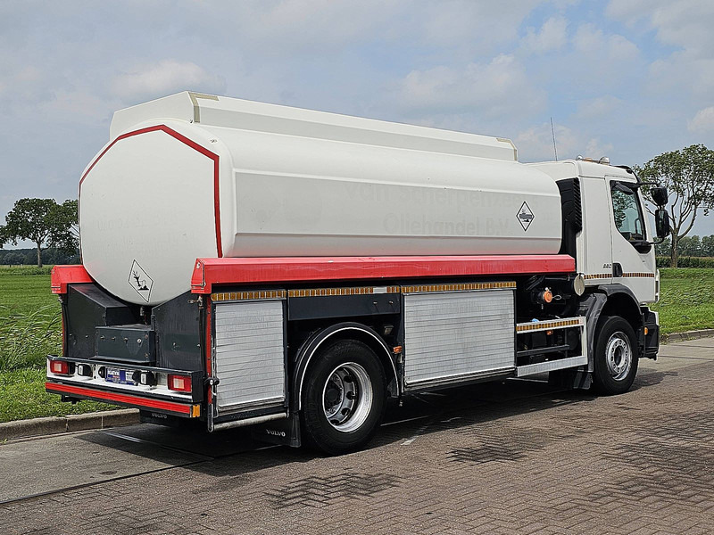 Volvo FE 260.18 - Tank truck: picture 3 Volvo FE 260.18 - Tank truck: picture 3