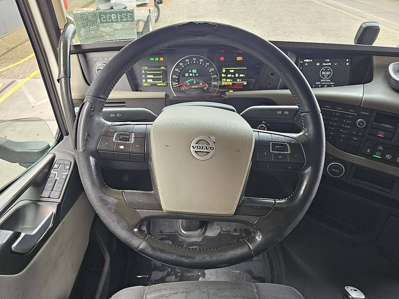 Lease a Volvo FH 460 Volvo FH 460: picture 10