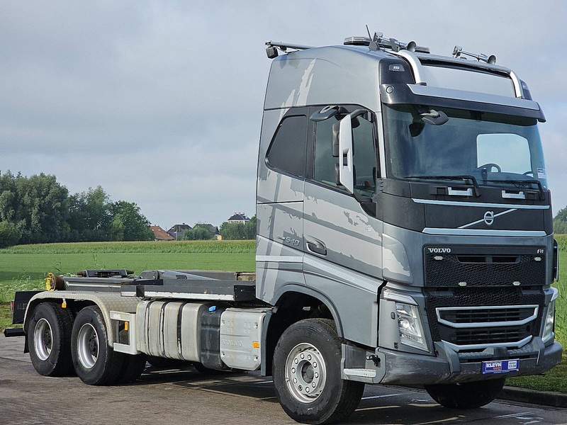 Volvo FH 540 6X4 BOOGIE LIFT VDL - Hook lift truck: picture 5 Volvo FH 540 6X4 BOOGIE LIFT VDL - Hook lift truck: picture 5