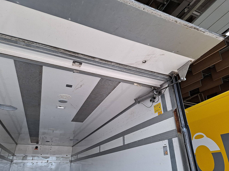 Refrigerator truck Volvo FL 240.12 AIRCO ISO BOX HEATER: picture 16 Refrigerator truck Volvo FL 240.12 AIRCO ISO BOX HEATER: picture 16