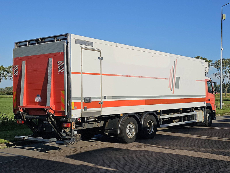 Volvo FM 330 6X2 FRIGOBL. LIFT - Refrigerator truck: picture 3 Volvo FM 330 6X2 FRIGOBL. LIFT - Refrigerator truck: picture 3