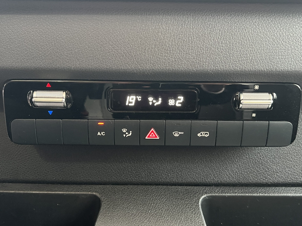 Mercedes-Benz Sprinter 315 CDI  Automatik UPS-Integralkoffer - Box van: picture 3 Mercedes-Benz Sprinter 315 CDI  Automatik UPS-Integralkoffer - Box van: picture 3