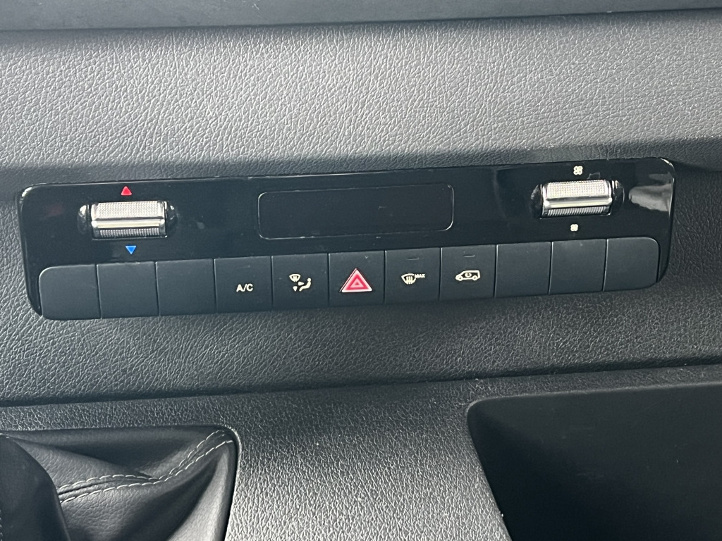 Panel van Mercedes-Benz Sprinter 315 CDI Klima Tempomat 3-Sitze 77.000km: picture 15