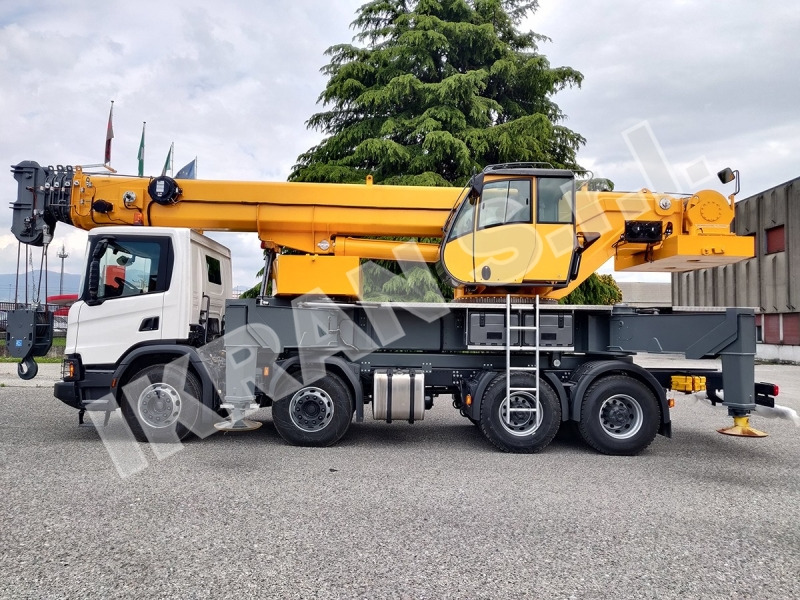 Locatelli TCL 55.50 - Mobile crane: picture 5 Locatelli TCL 55.50 - Mobile crane: picture 5