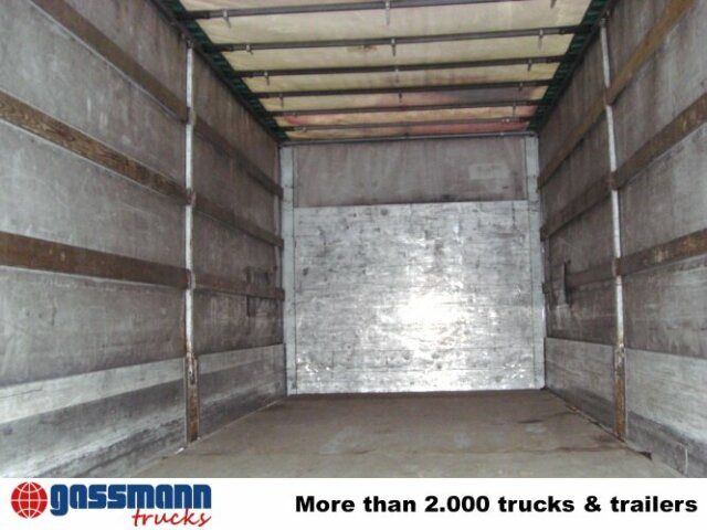 Iveco EuroCargo 120E24 4x2 - Curtainsider truck: picture 3 Iveco EuroCargo 120E24 4x2 - Curtainsider truck: picture 3