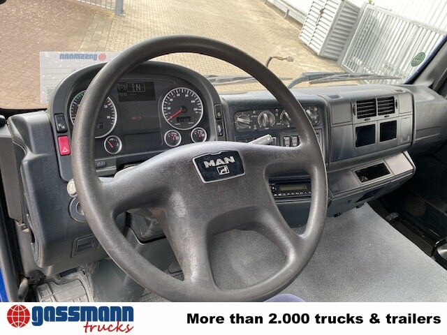 MAN TGA 35.480 8x4-4 BL, Lift-/Lenkachse - Cab chassis truck: picture 5 MAN TGA 35.480 8x4-4 BL, Lift-/Lenkachse - Cab chassis truck: picture 5