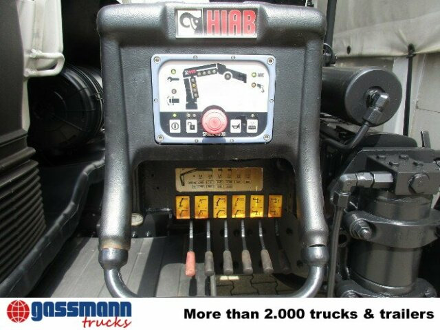 MAN TGL 12.240BL 4x2, mit Kran Hiab 088 mit Funk - Curtainsider truck, Crane truck: picture 2 MAN TGL 12.240BL 4x2, mit Kran Hiab 088 mit Funk - Curtainsider truck, Crane truck: picture 2