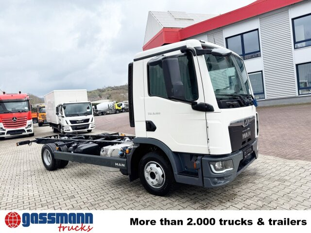 New Dropside/ Flatbed truck MAN TGL 8.160/190 4x2 BL CH: picture 9