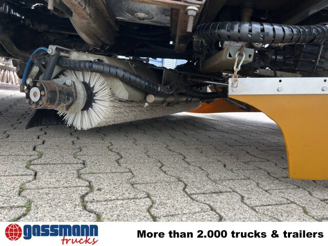 MAN TGM 13.280 4X4 BL, Kehhrmaschine Nothelfer Kobit - Road sweeper: picture 4 MAN TGM 13.280 4X4 BL, Kehhrmaschine Nothelfer Kobit - Road sweeper: picture 4